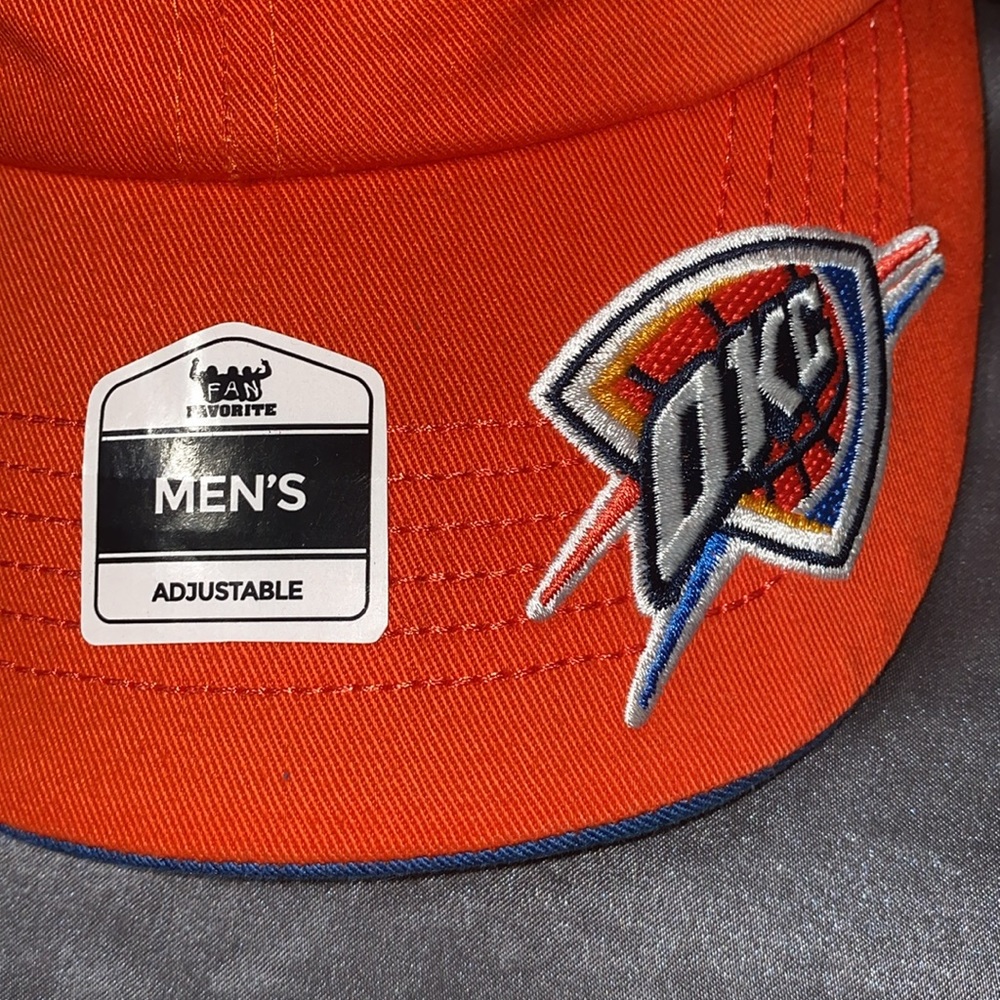 🛍️NWT Oklahoma City Thunder Blue and Orange hat! - Picture 2 of 6
